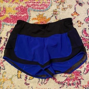RARE LULU SHORTS